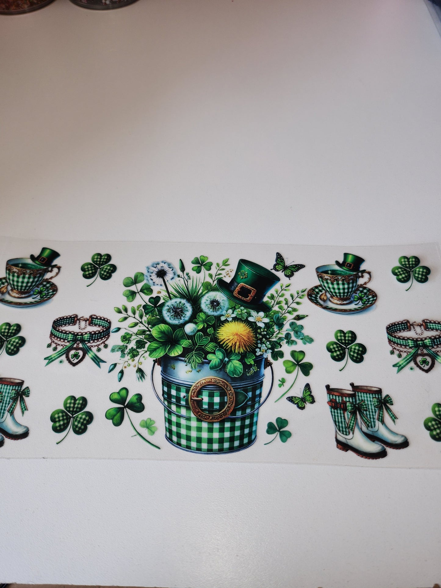 St. Patrick's Day Wraps 16 oz