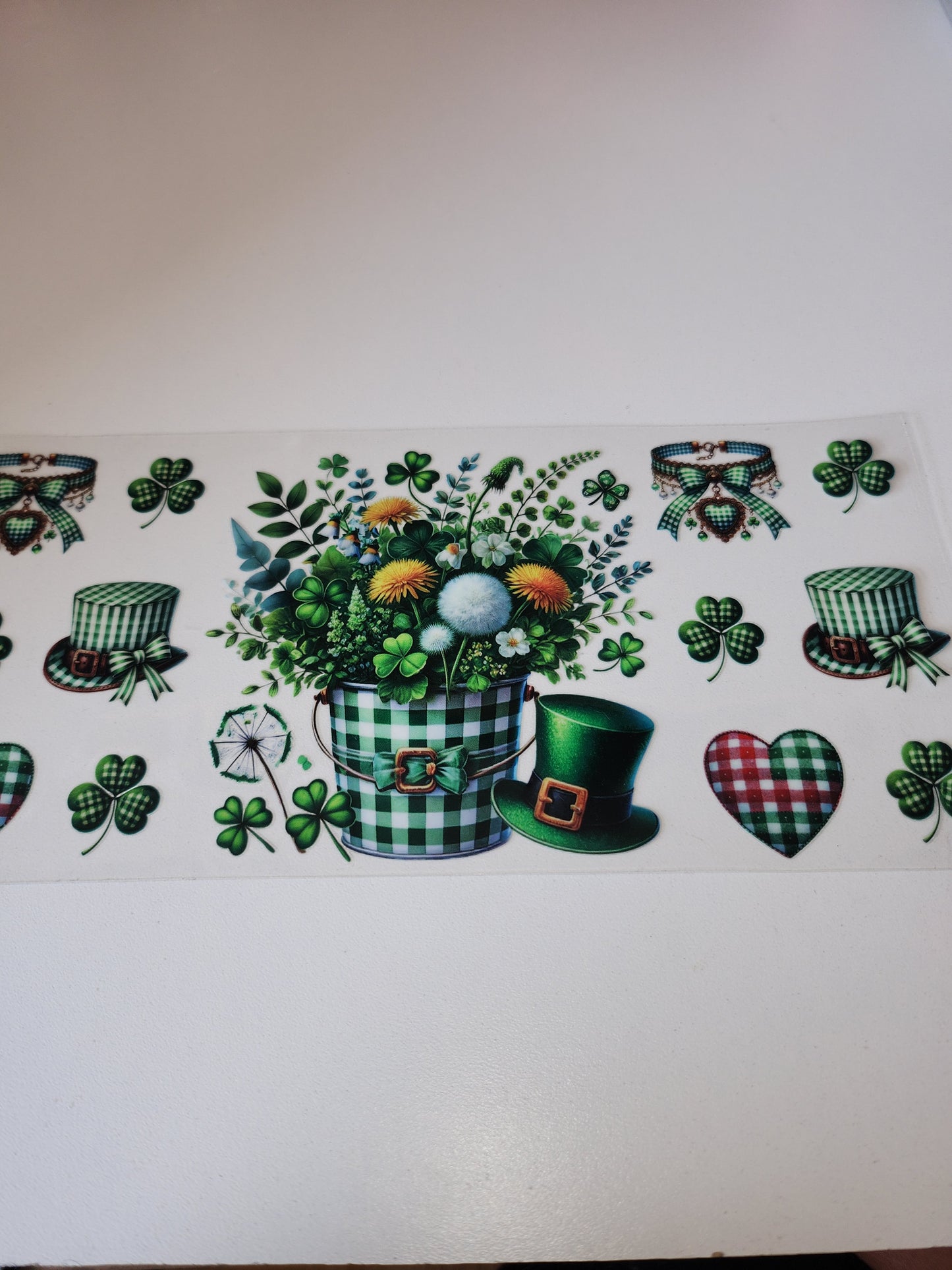 St. Patrick's Day Wraps 16 oz